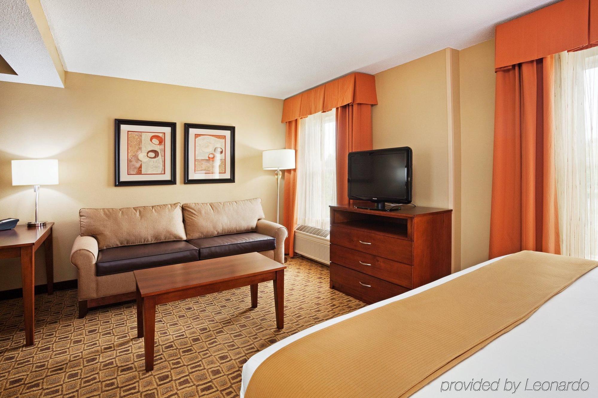 Comfort Suites Near Birkdale Village- Huntersville Bilik gambar