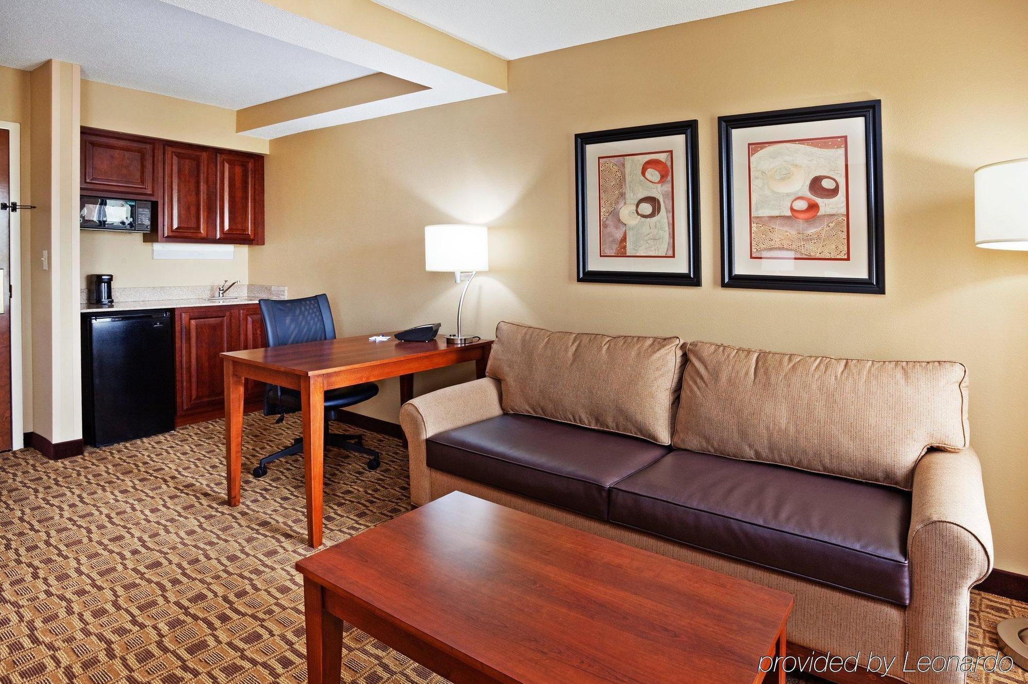 Comfort Suites Near Birkdale Village- Huntersville Bilik gambar